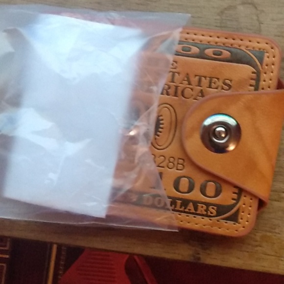 Awesome $100 Bill Leather Wallet Brand New In Original Packaging - Picture 6 of 6